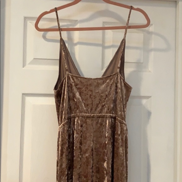 Bb Dakota Crushed Velvet Pink Jumpsuit Cassandra - Picture 8 of 9